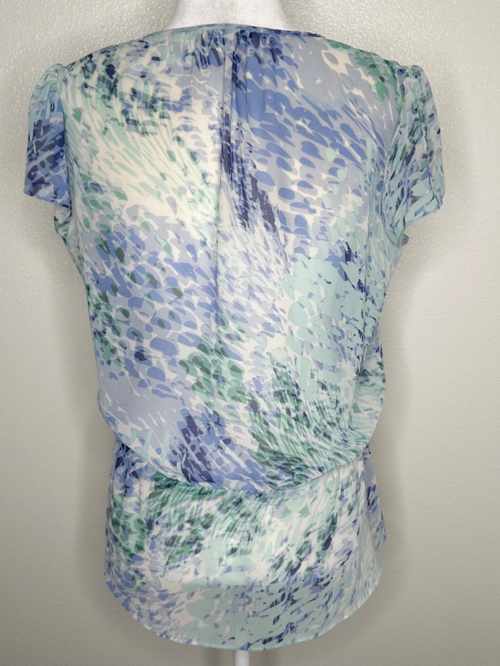 Banana Republic Womens Blue Patterned Sheer V-Neck Tie-Waist Top Blouse Size M - Picture 5 of 9